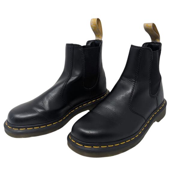 Dr. Martens 2976 Vegan Chelsea Boots Black Faux Leather Unisex UK6 USL8 - Picture 2 of 7